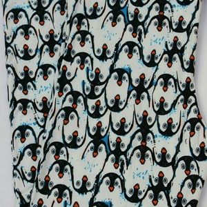 Lularoe OS penguins leggings
